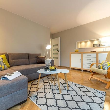 Chmielna 73 P&O Serviced Apartments ワルシャワ エクステリア 写真