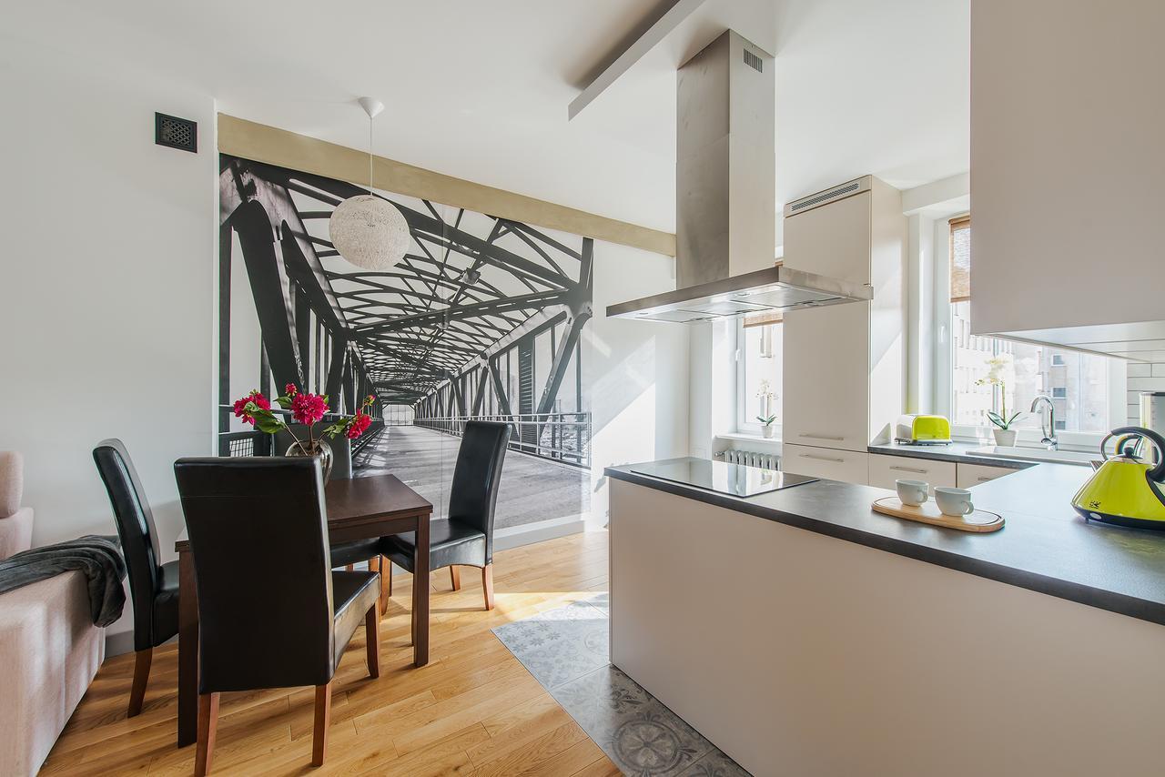 Chmielna 73 P&O Serviced Apartments ワルシャワ エクステリア 写真