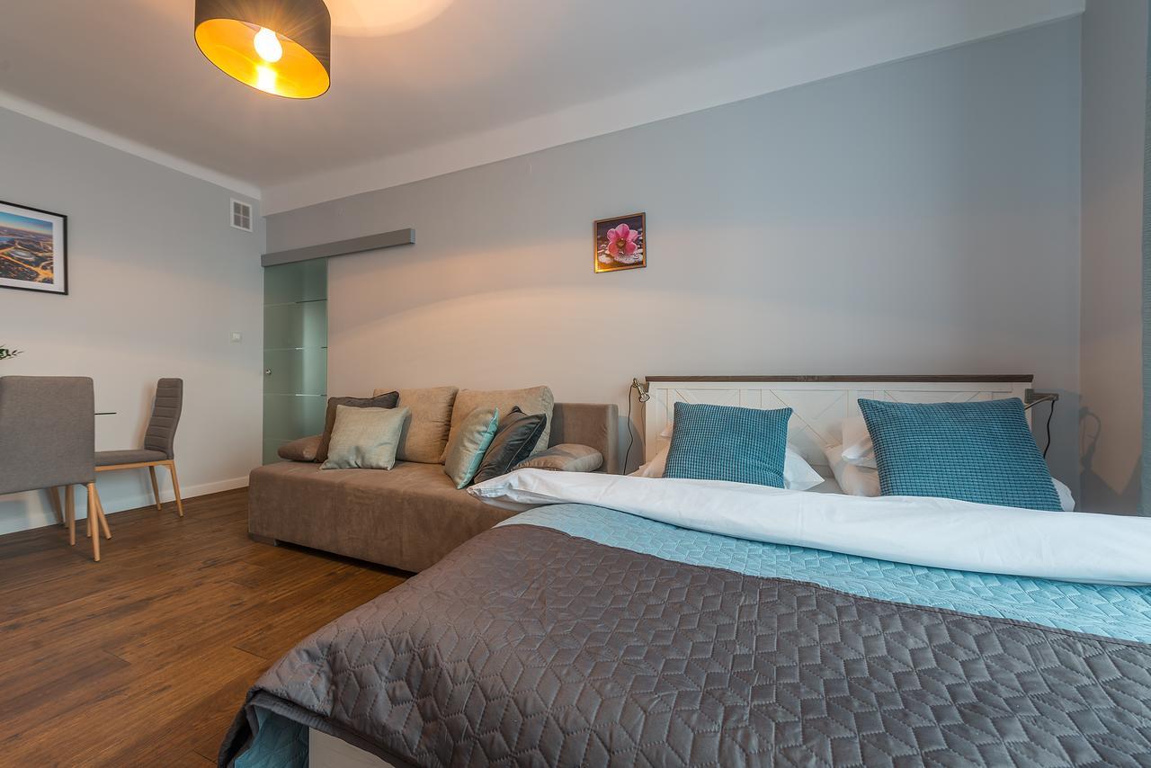 Chmielna 73 P&O Serviced Apartments ワルシャワ エクステリア 写真